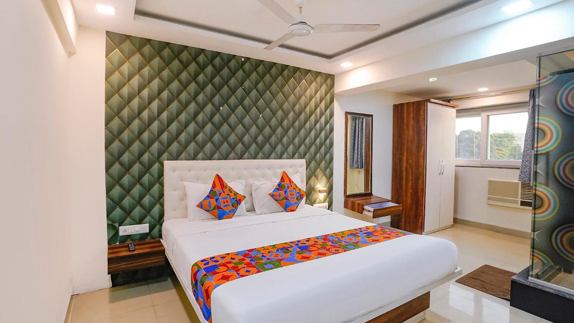 Hotel Fabhotel Arsh Executive Mumbai