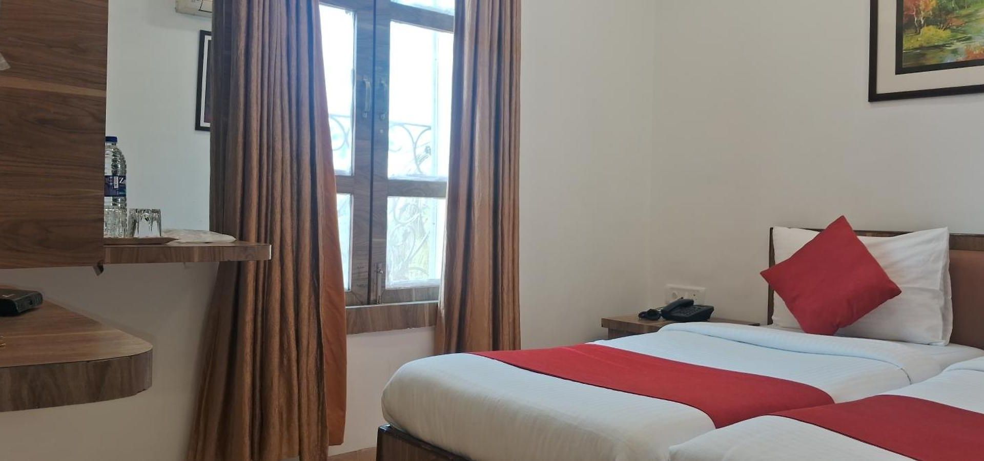 Hotel Shine Hospitality Palace