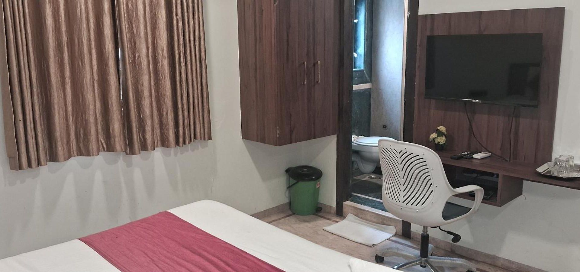 Shine Hospitality Palace 3* Mumbai