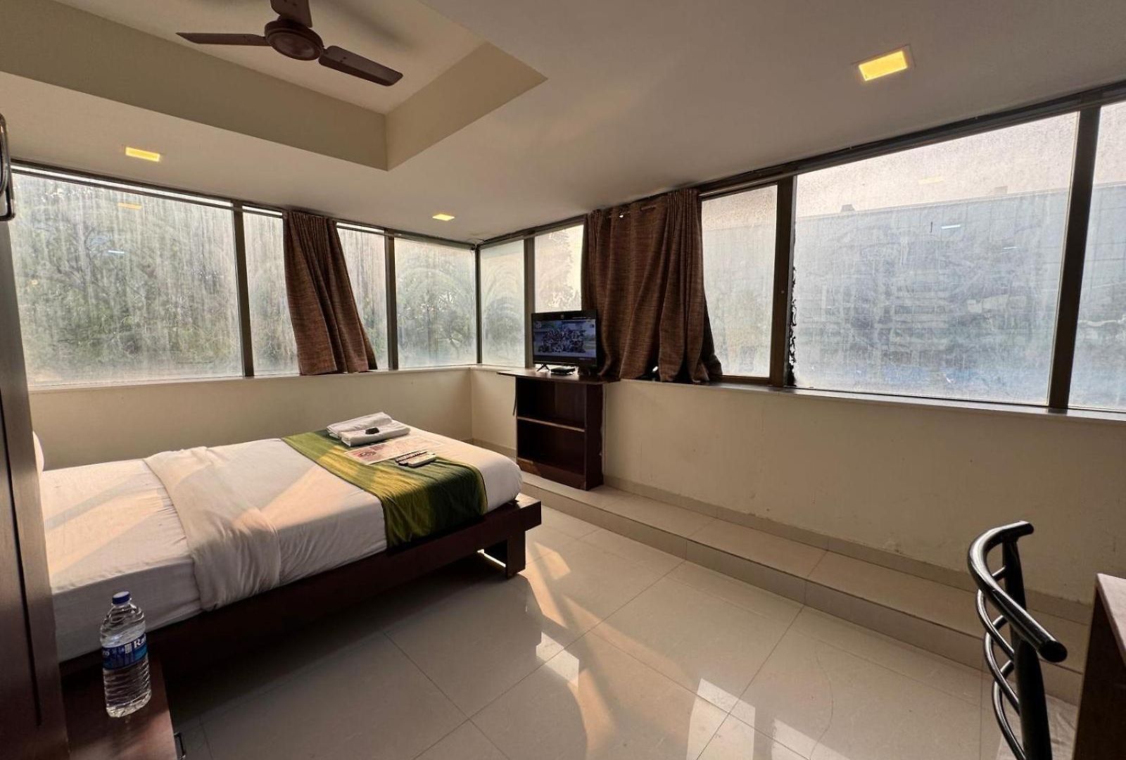 Artusinn Midc Andheri East