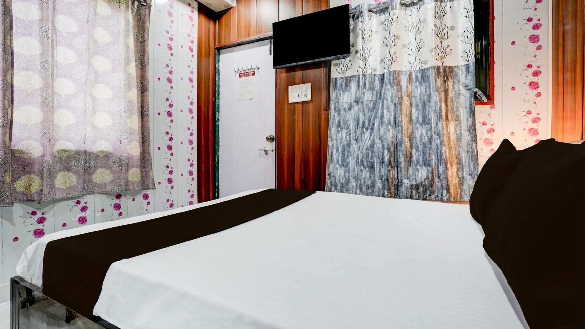 Hotel O Amma Bhau Residency
