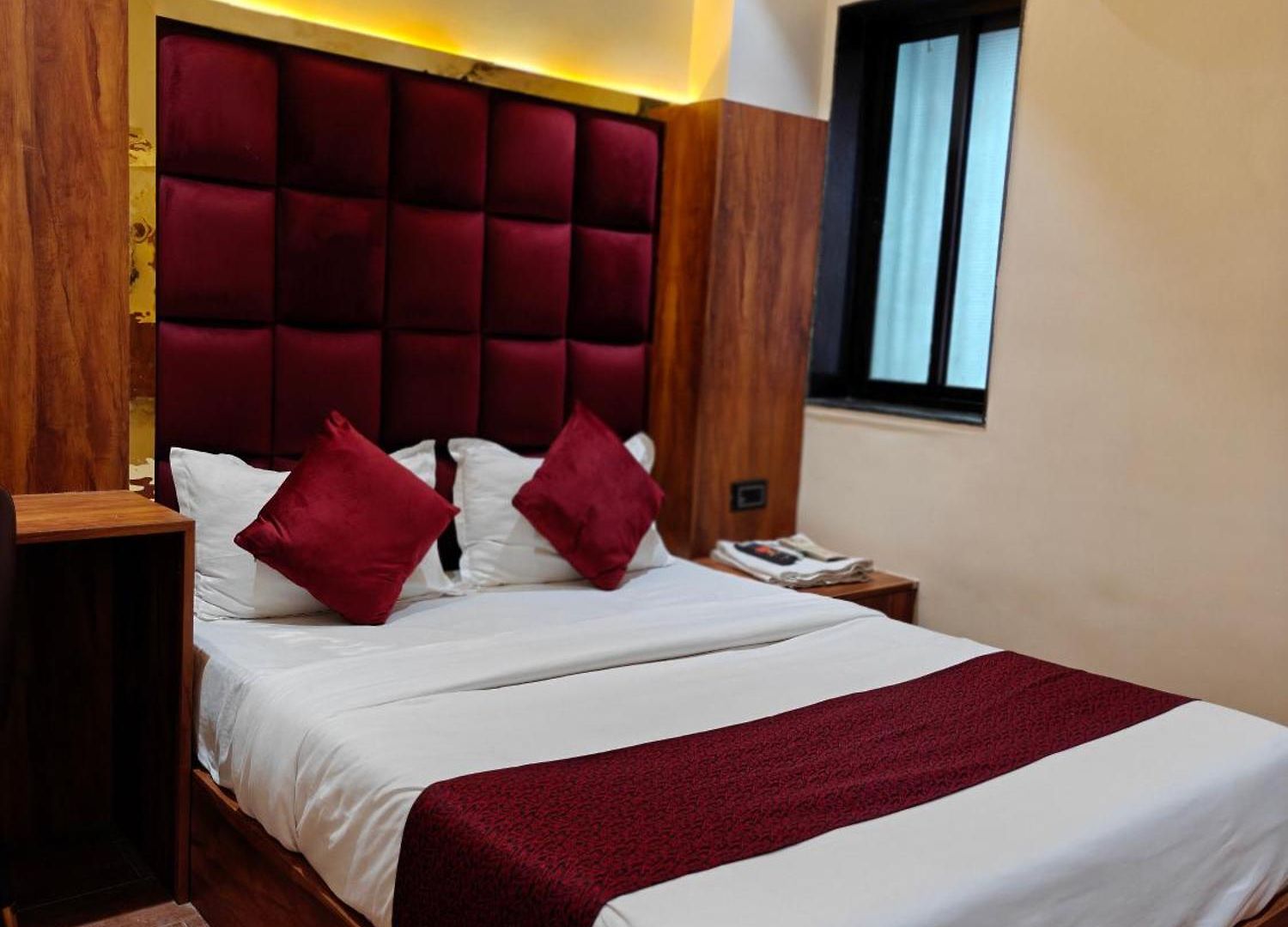 Hotel Sai Palace- Near Tata Memorial Hospital