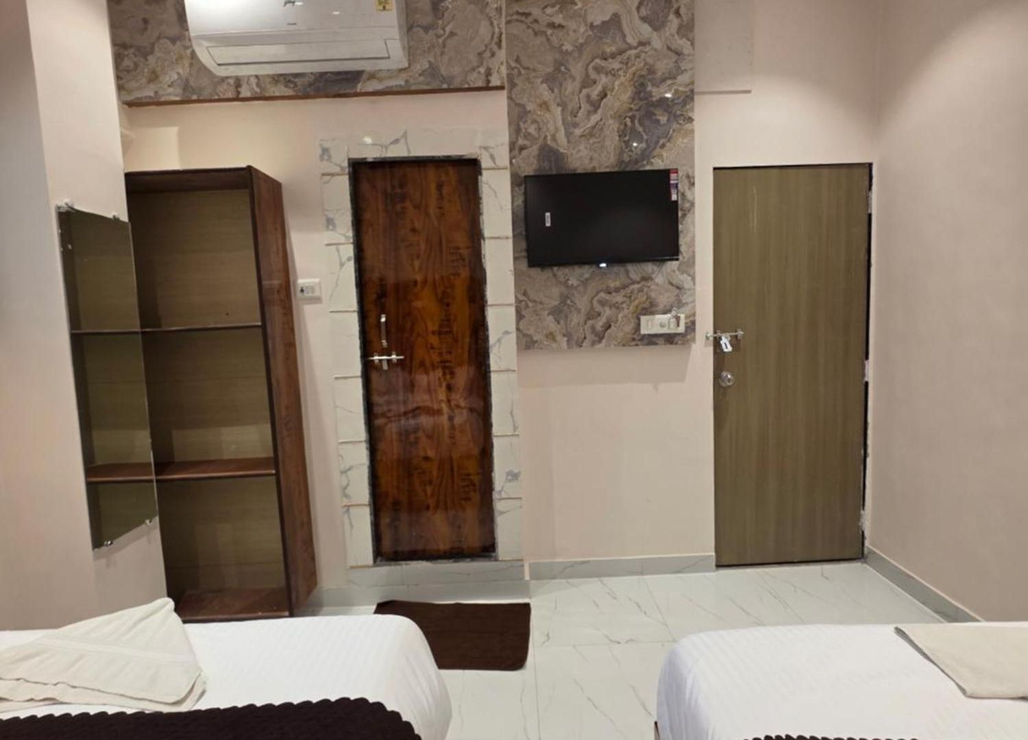Hotel Powai Palace 3*