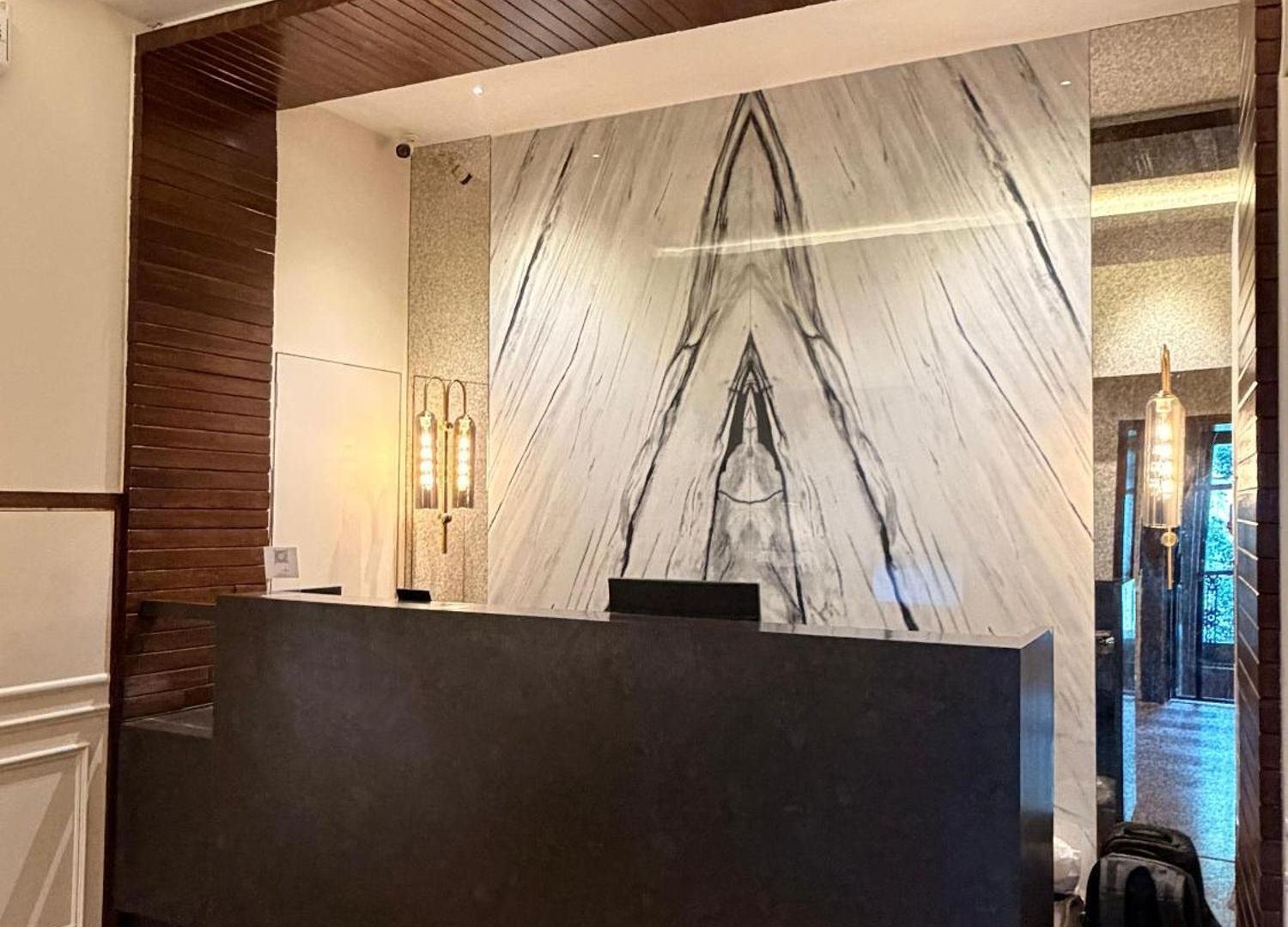 Hotel Palm Breeze - Colaba 3*