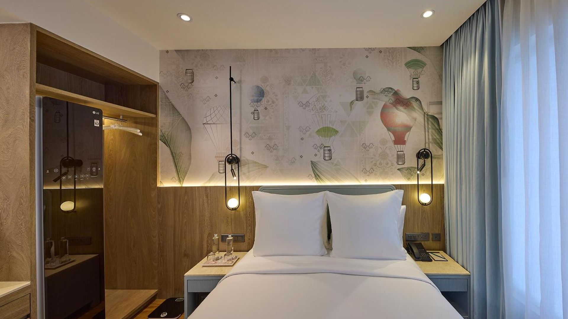 Hotel Iconiqa - The Lifestyle Of 5*