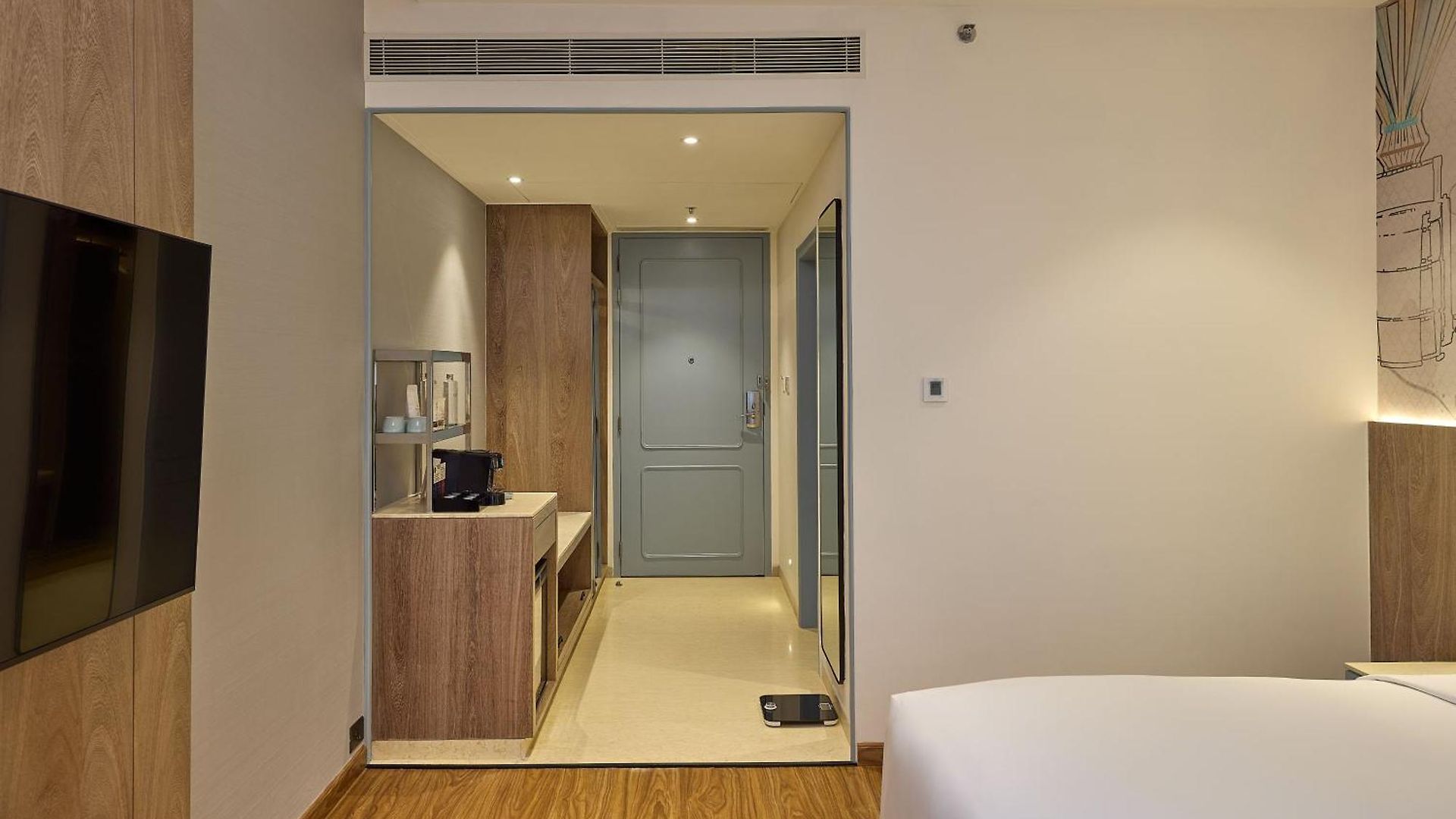 Iconiqa - The Lifestyle Of 5* Mumbai