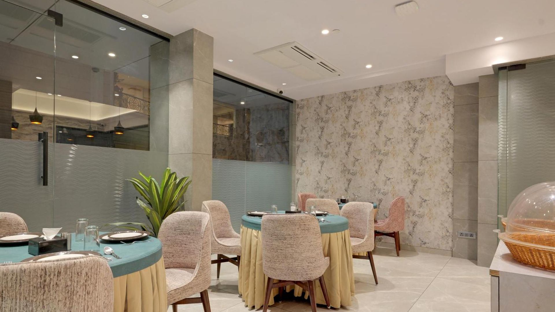 Flexi Residency International Airport Hotel 3*