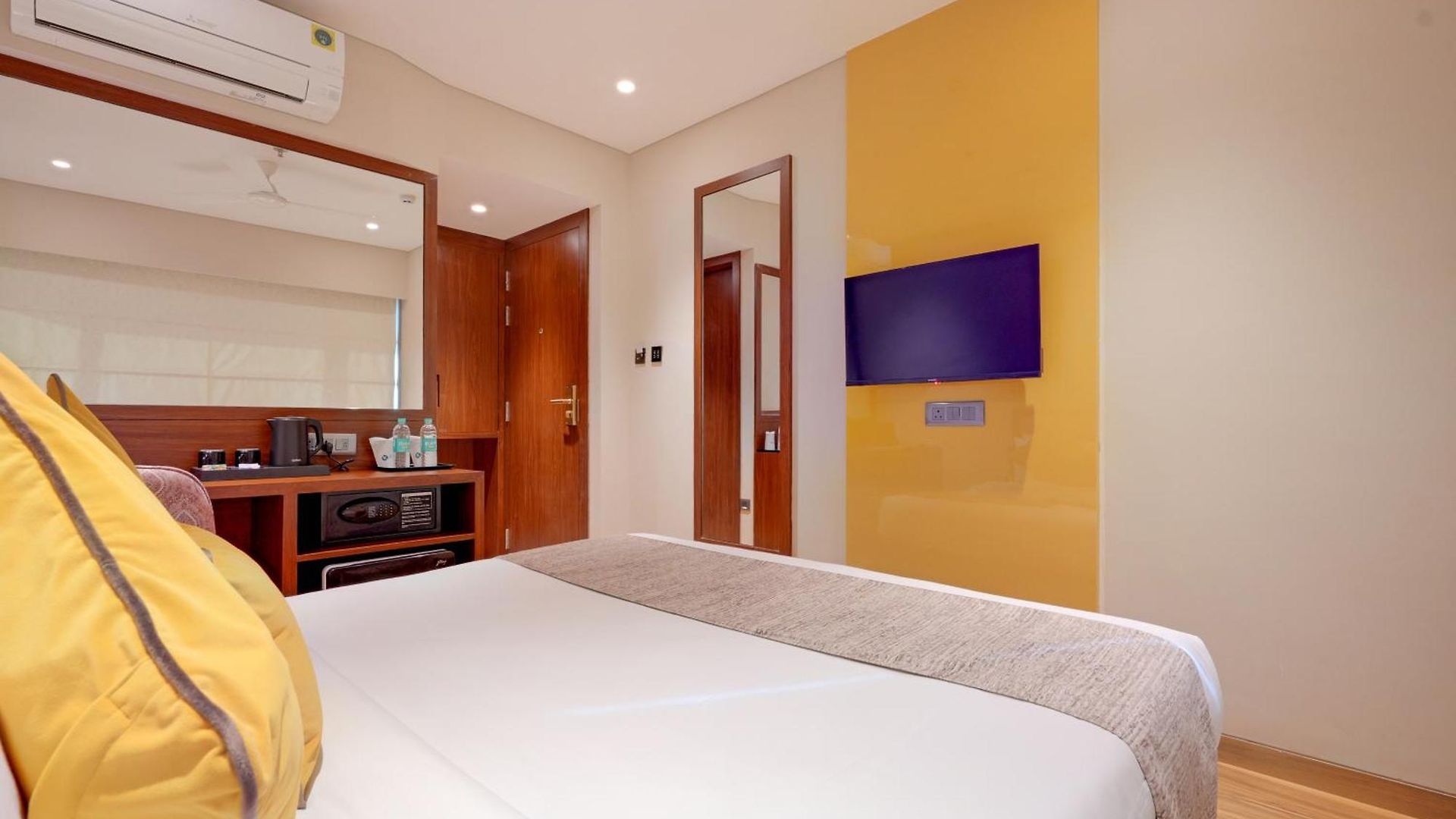 Flexi Residency International Airport Hotel 3*