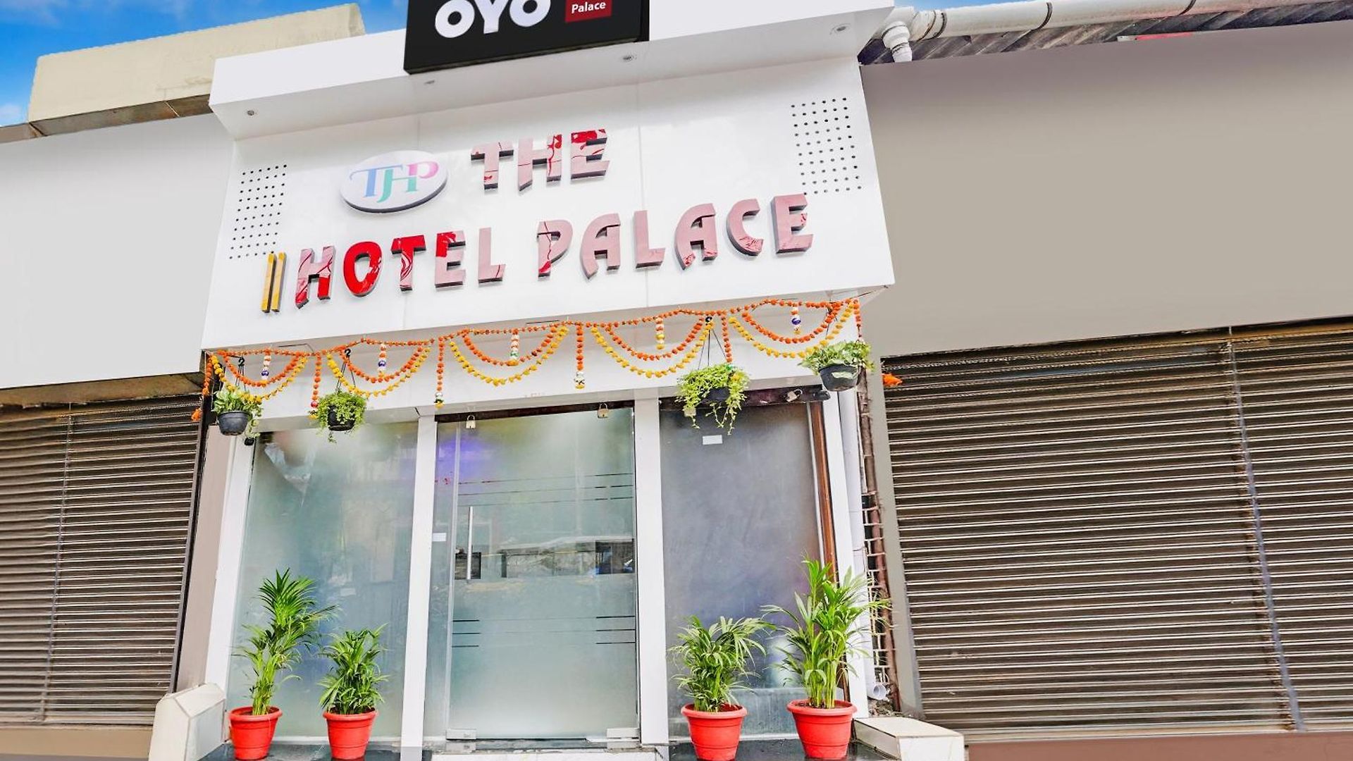 Hotel Via Palace Mumbai