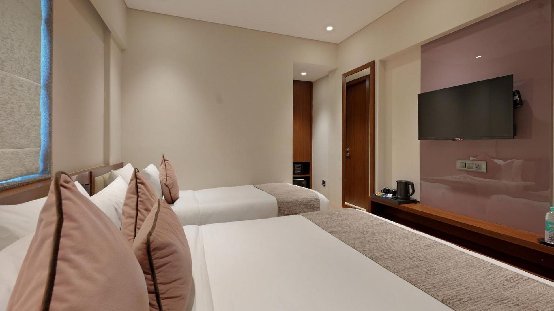 Flexi Residency International Airport 3*