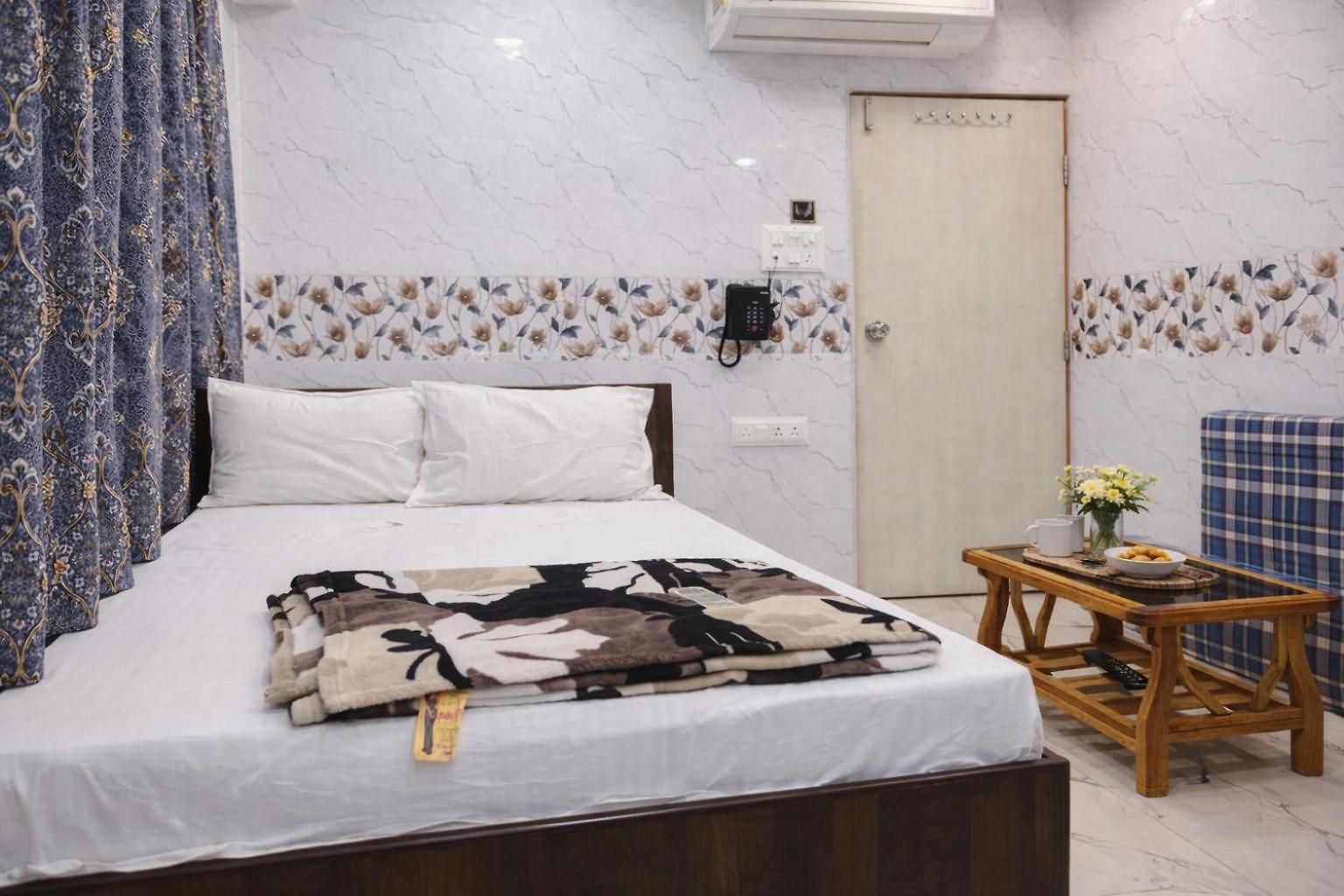 Relax Kurla Hotel 2*
