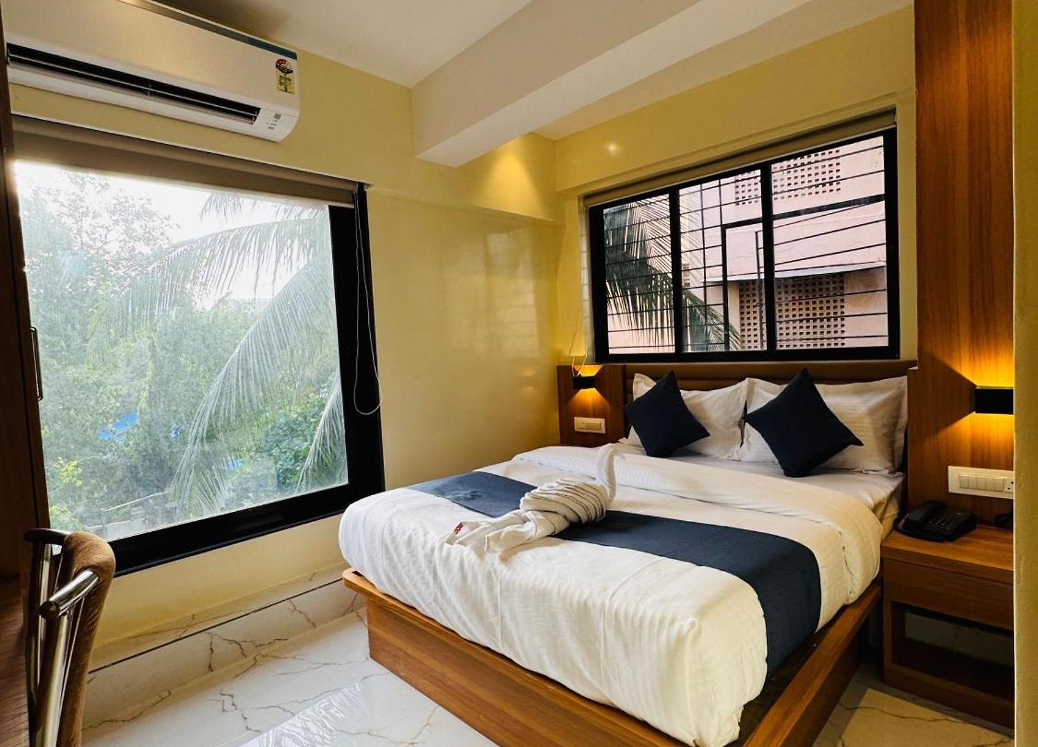 Comfort Castle Hotel Mumbai