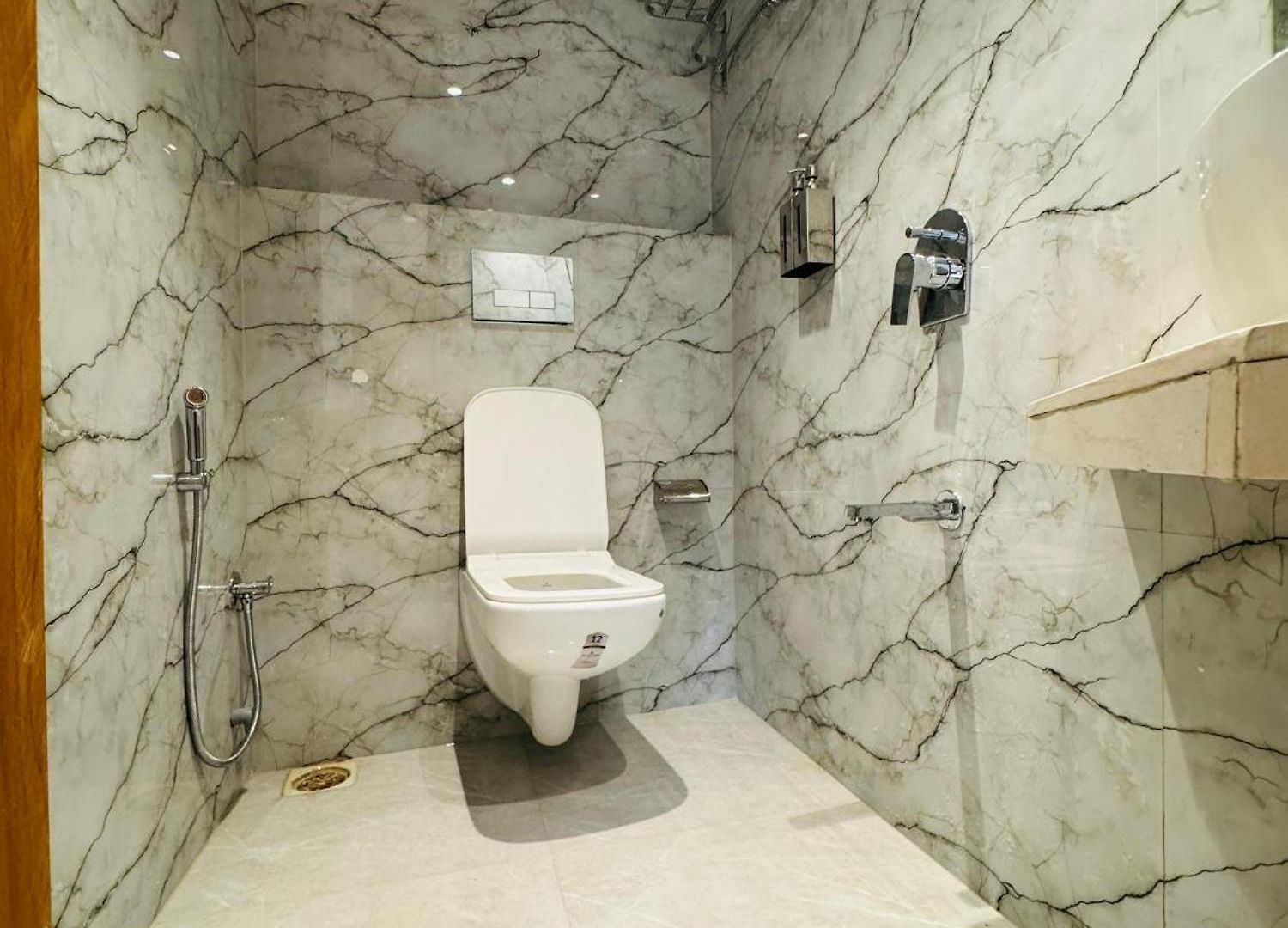 Comfort Castle Hotel 2*