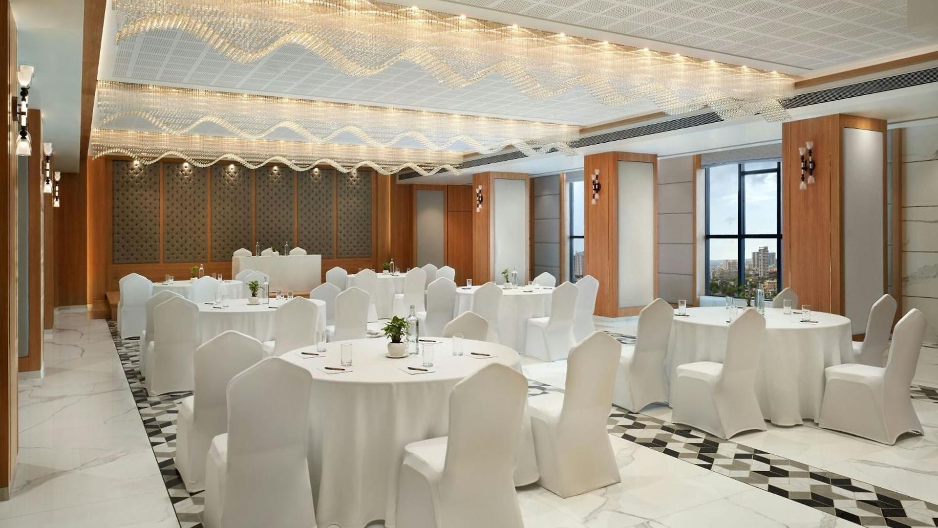 Hotel The Fern Residency Mumbai, Mira Road, Series By Marriott Mumbai