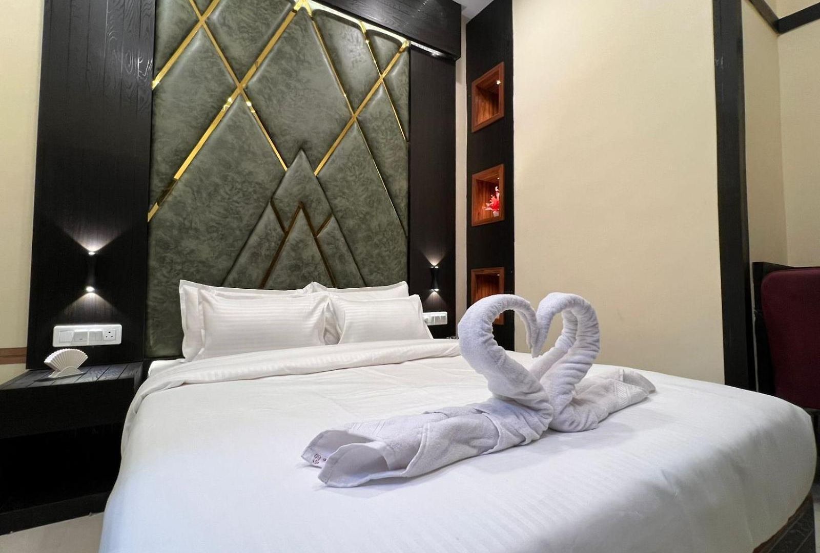 Sky By Glitz Nr Internatinational Airport 3* Mumbai