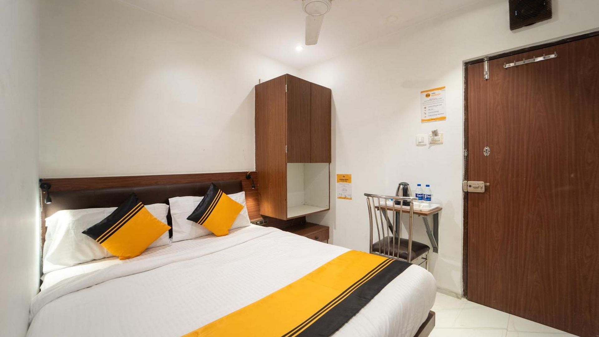Itsy Rexton Hotel Mumbai