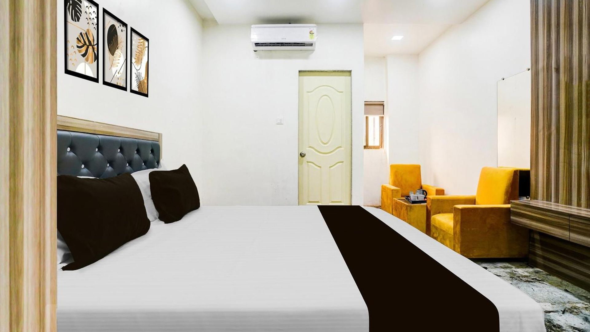 Hotel Collection O Ulhasnagar Birla Temple Formerly Yash Residency 3*