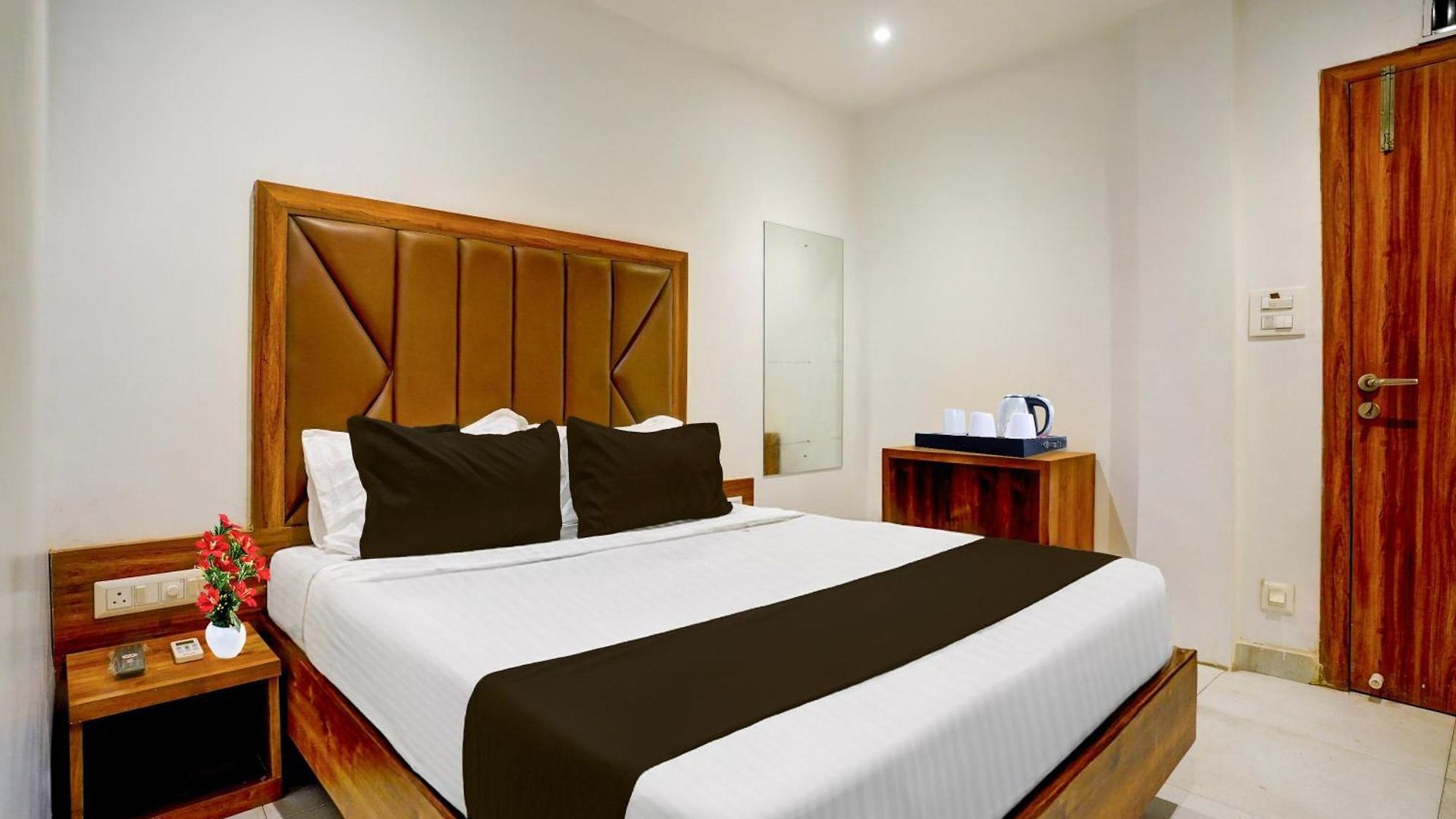 Collection O Sakinaka Airport T2 Hotel