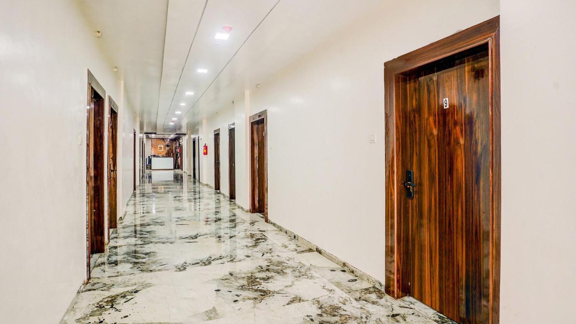 Hotel Collection O Ulhasnagar Birla Temple Formerly Yash Residency 3*