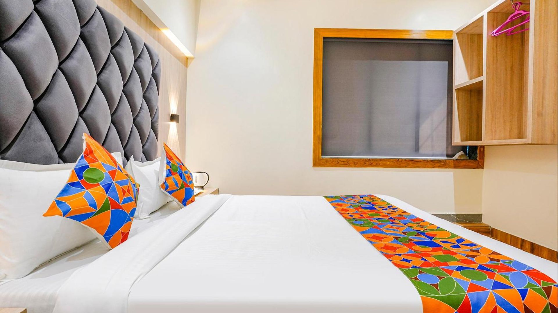 Hotel Riza Nesco Exhibition Centre Goregoan Mumbai