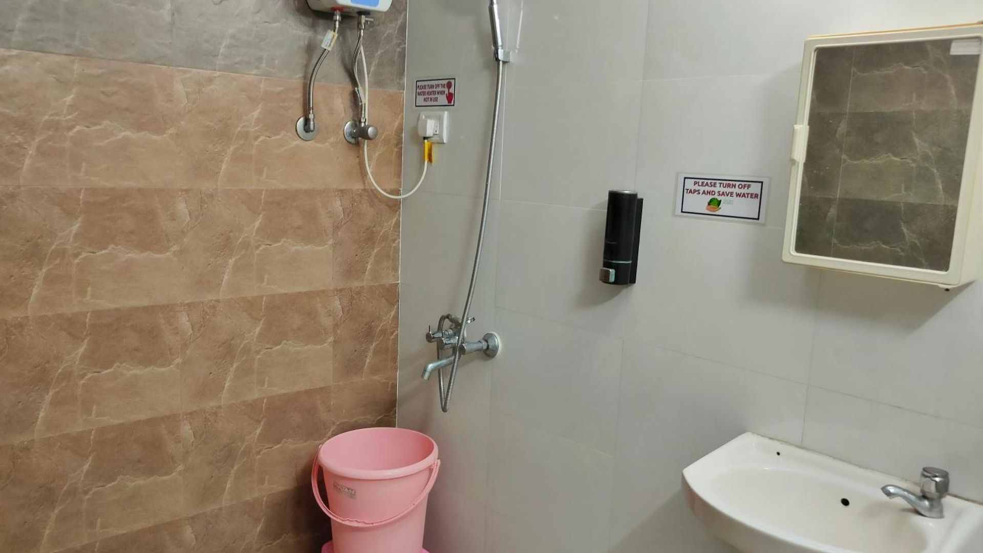Homestay Ivory Room, Ac, Smart Tv, Ensuite, Independent Mumbai