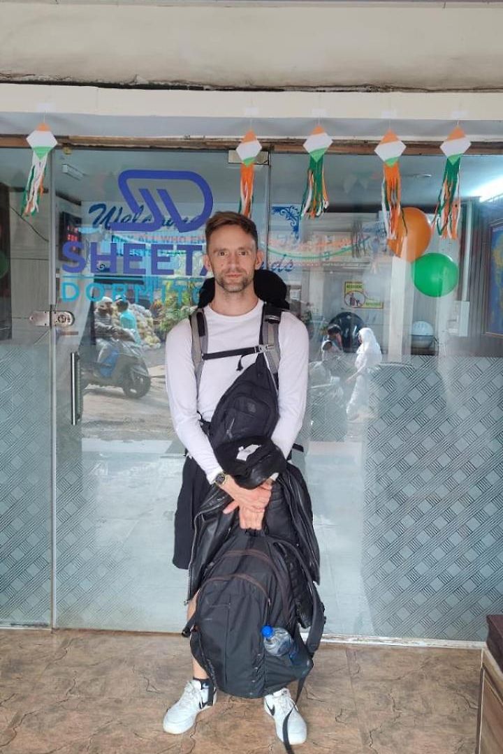 Sheetal Capsule hotel Mumbai