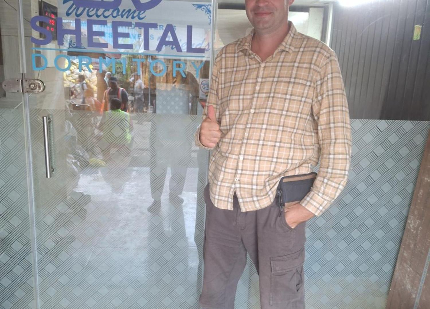 Capsule hotel Sheetal Mumbai