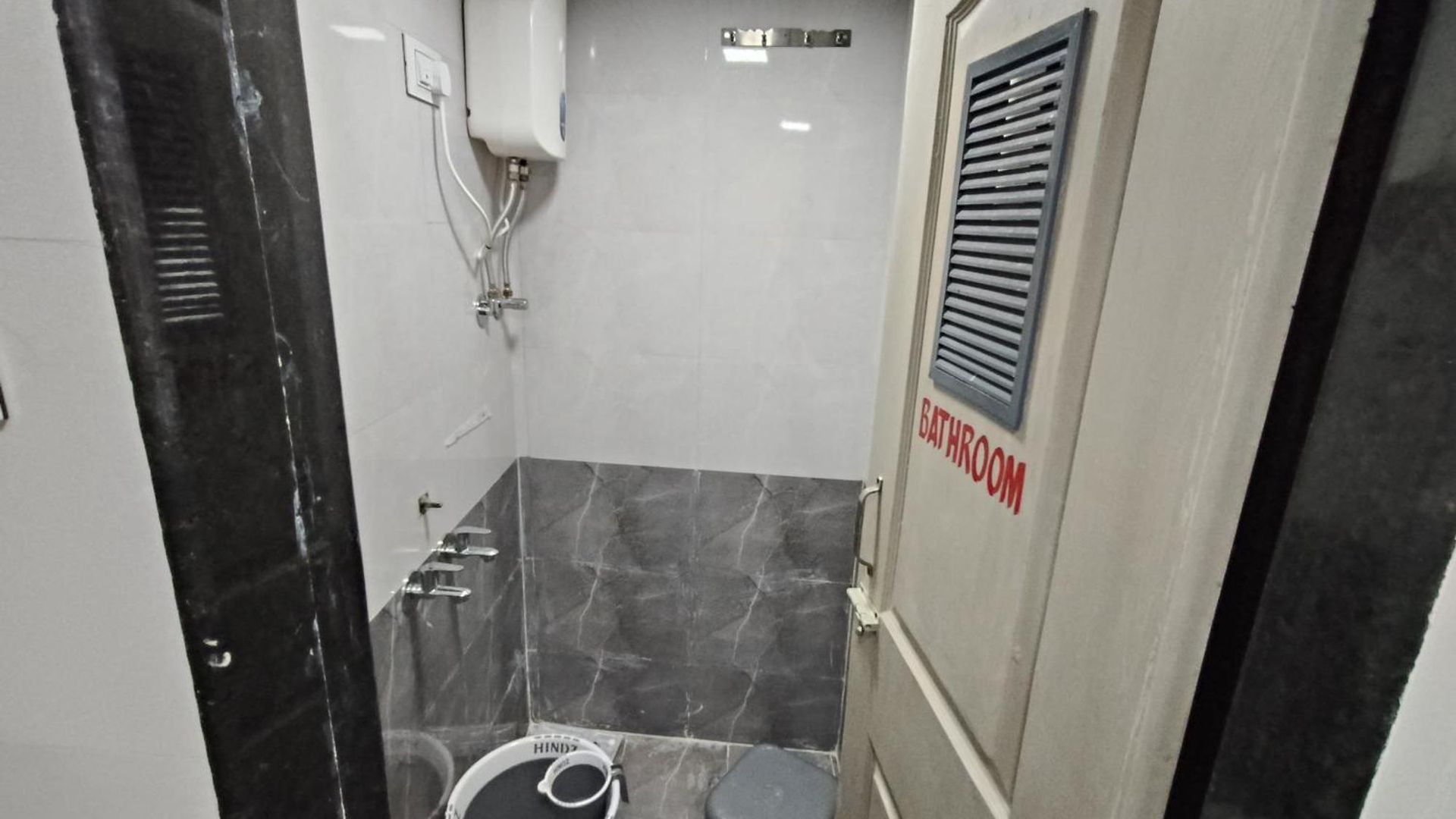 Basera And Separate For Group In Andheri East - Marol Hostel *