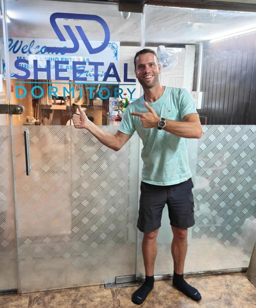 Capsule hotel Sheetal