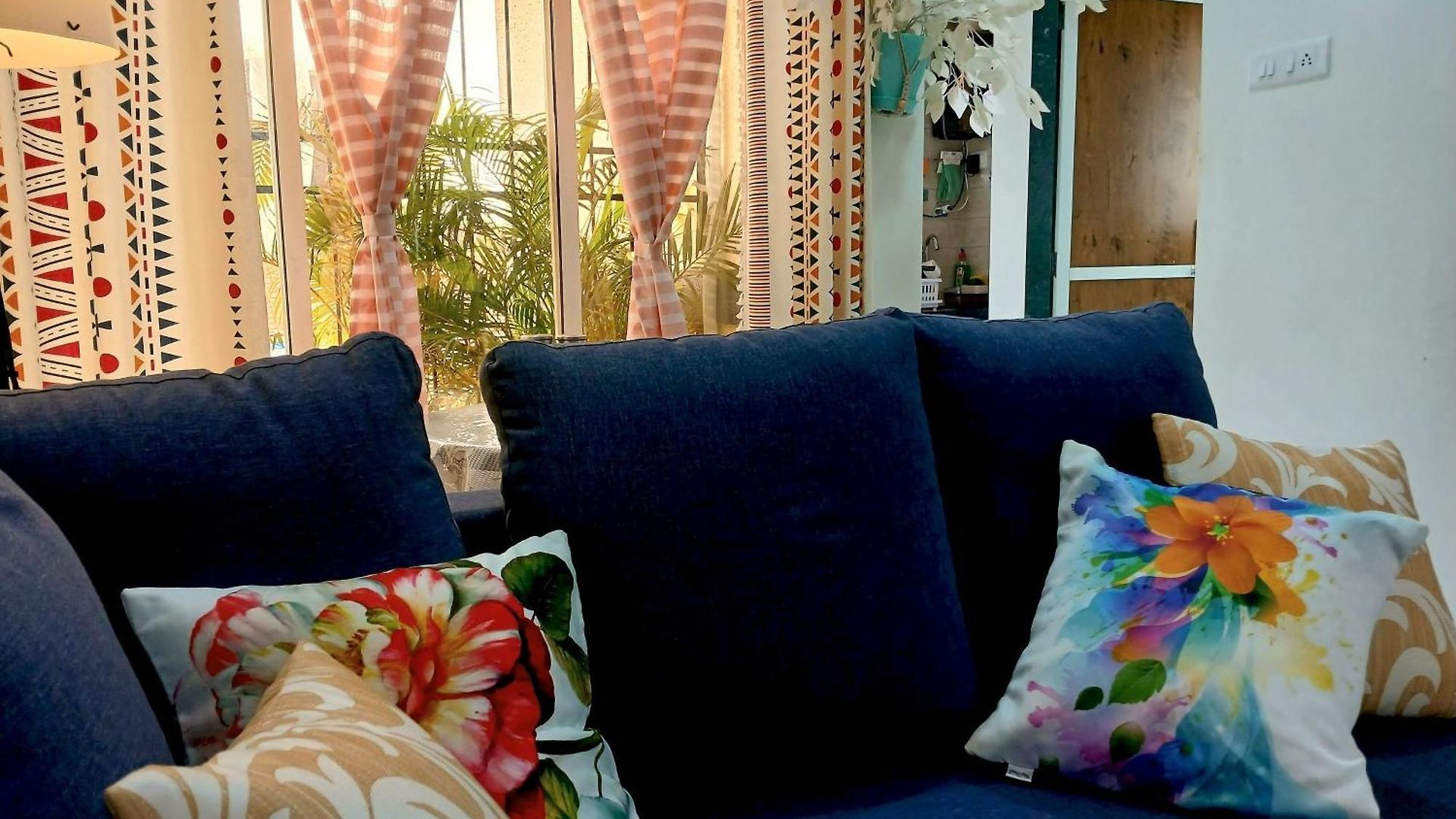 Vienna-1bhk Cosy Comfort, 2bed-2bath