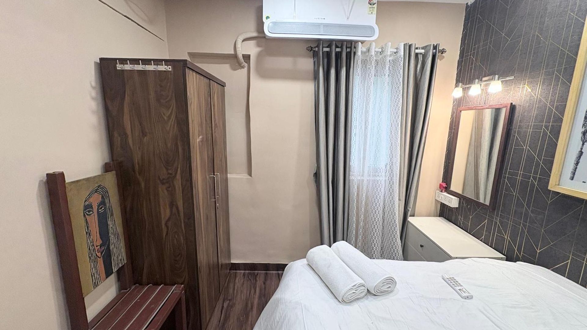 1bhk Casa Bella Off Linking Rd Ground Floor Apartment *