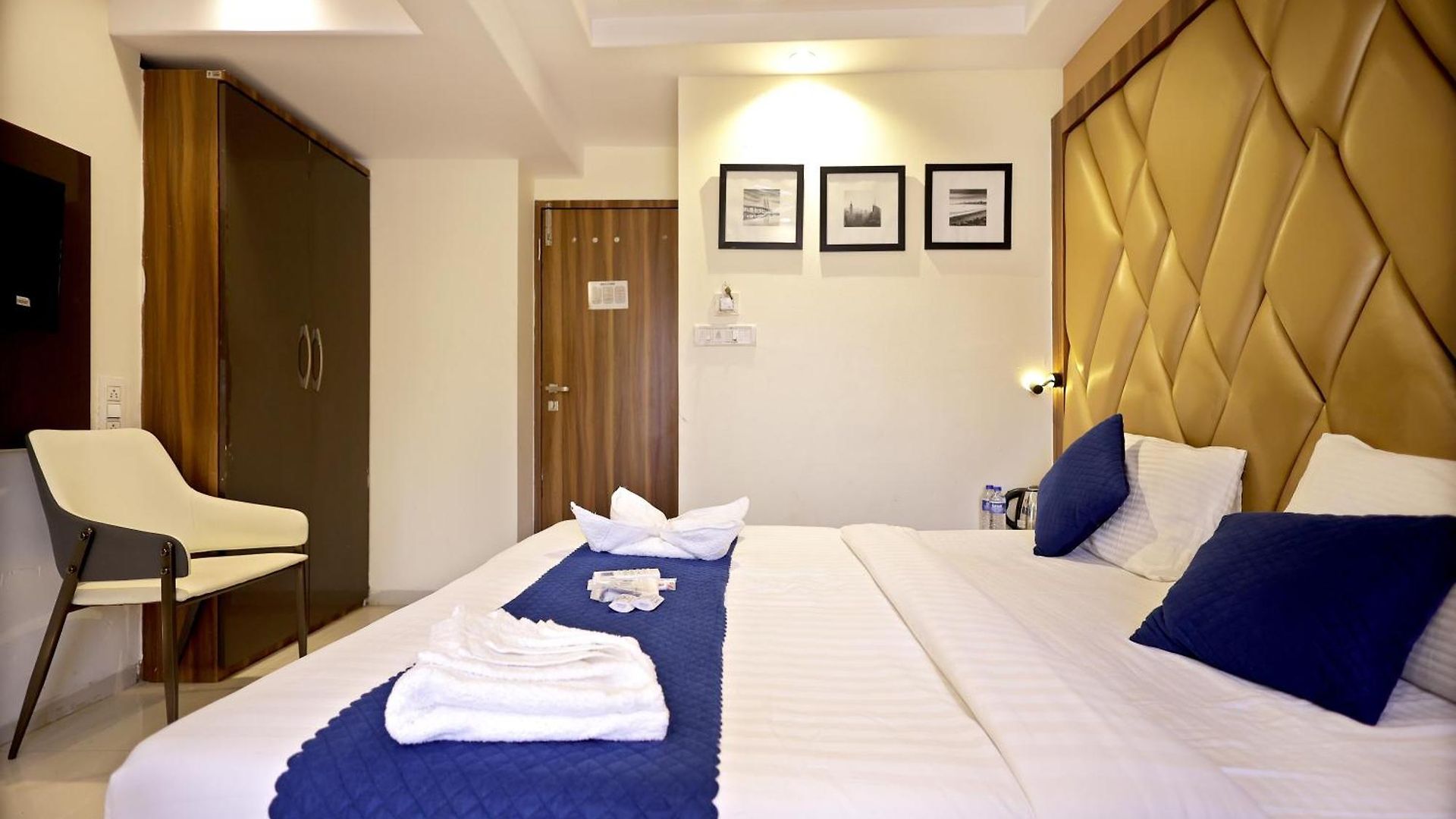 Hotel Park Palace Mumbai