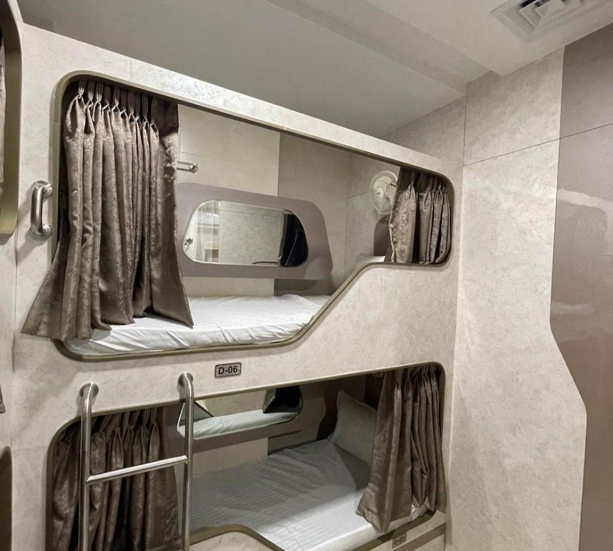 Avirahi Apartment