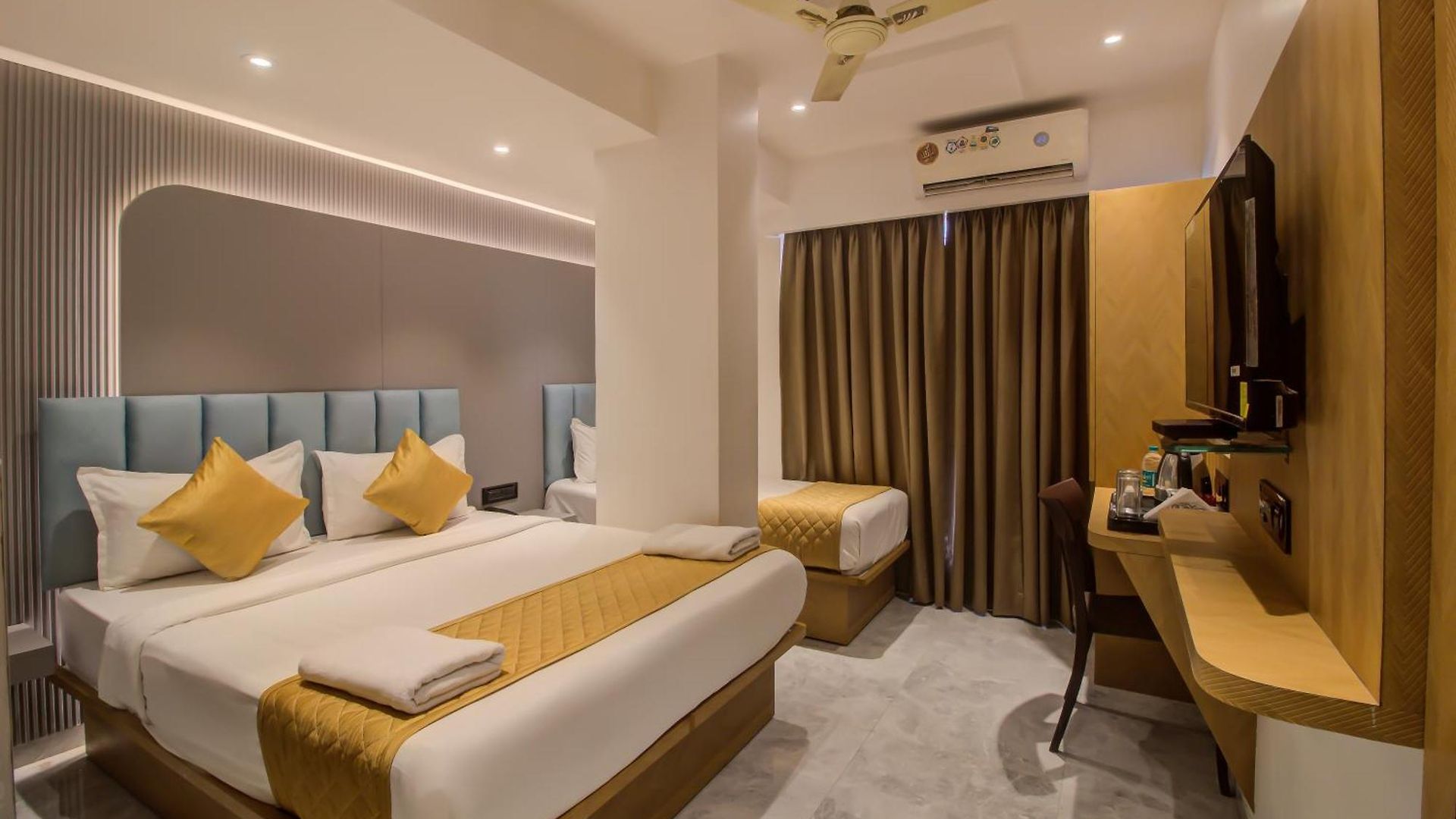 Hotel Malad Opposite Malad Railway Station 3*