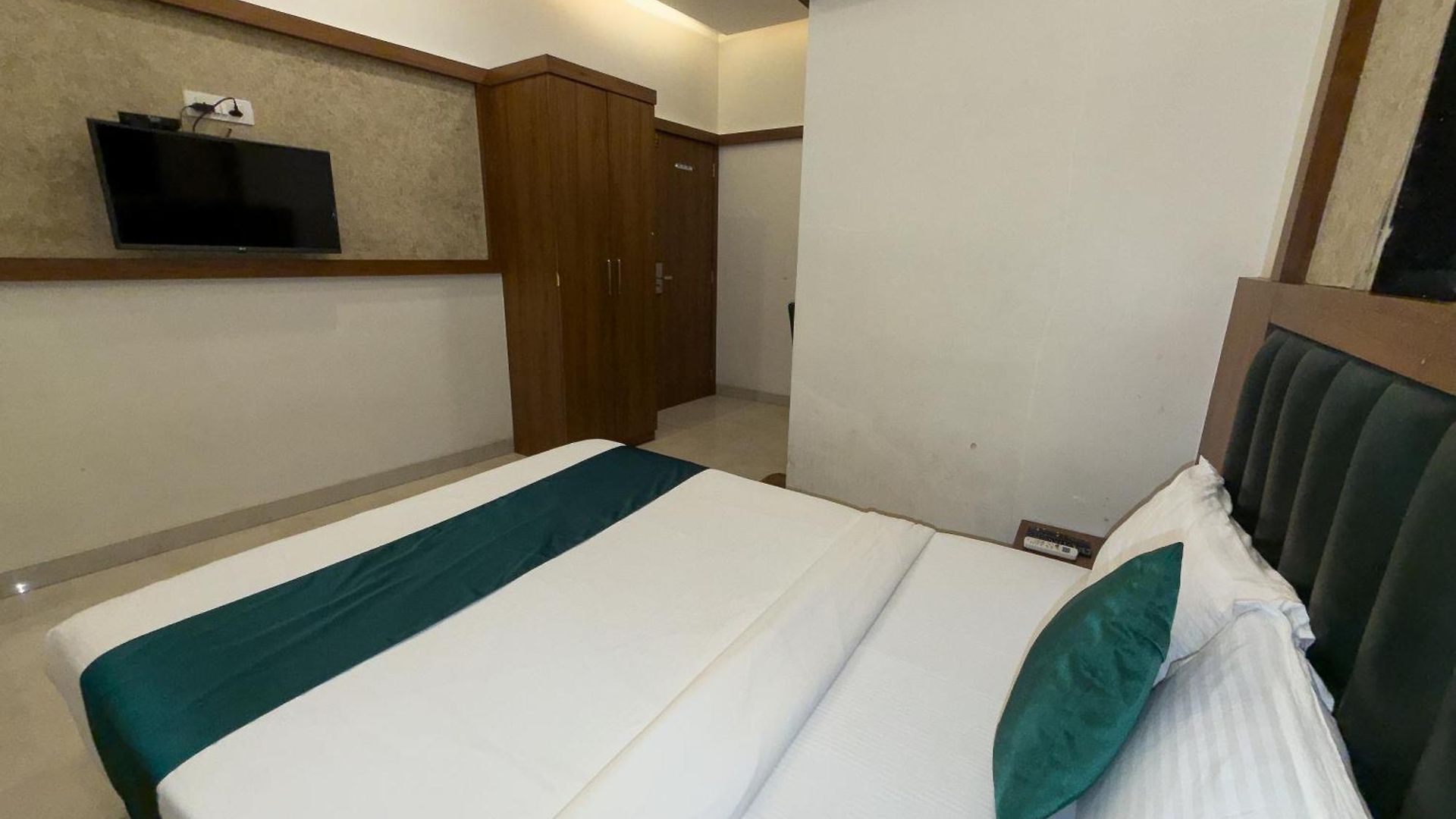 Hotel Bkc Downtown - Near Us Embassy 3*