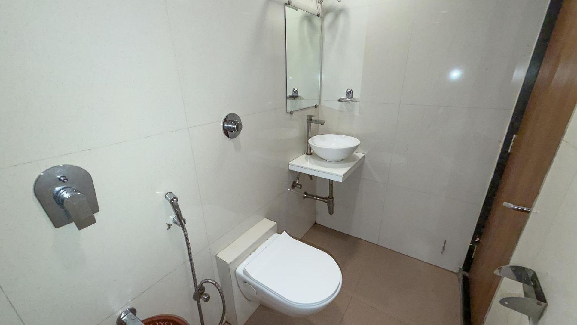 Hotel Bkc Downtown - Near Us Embassy 3*