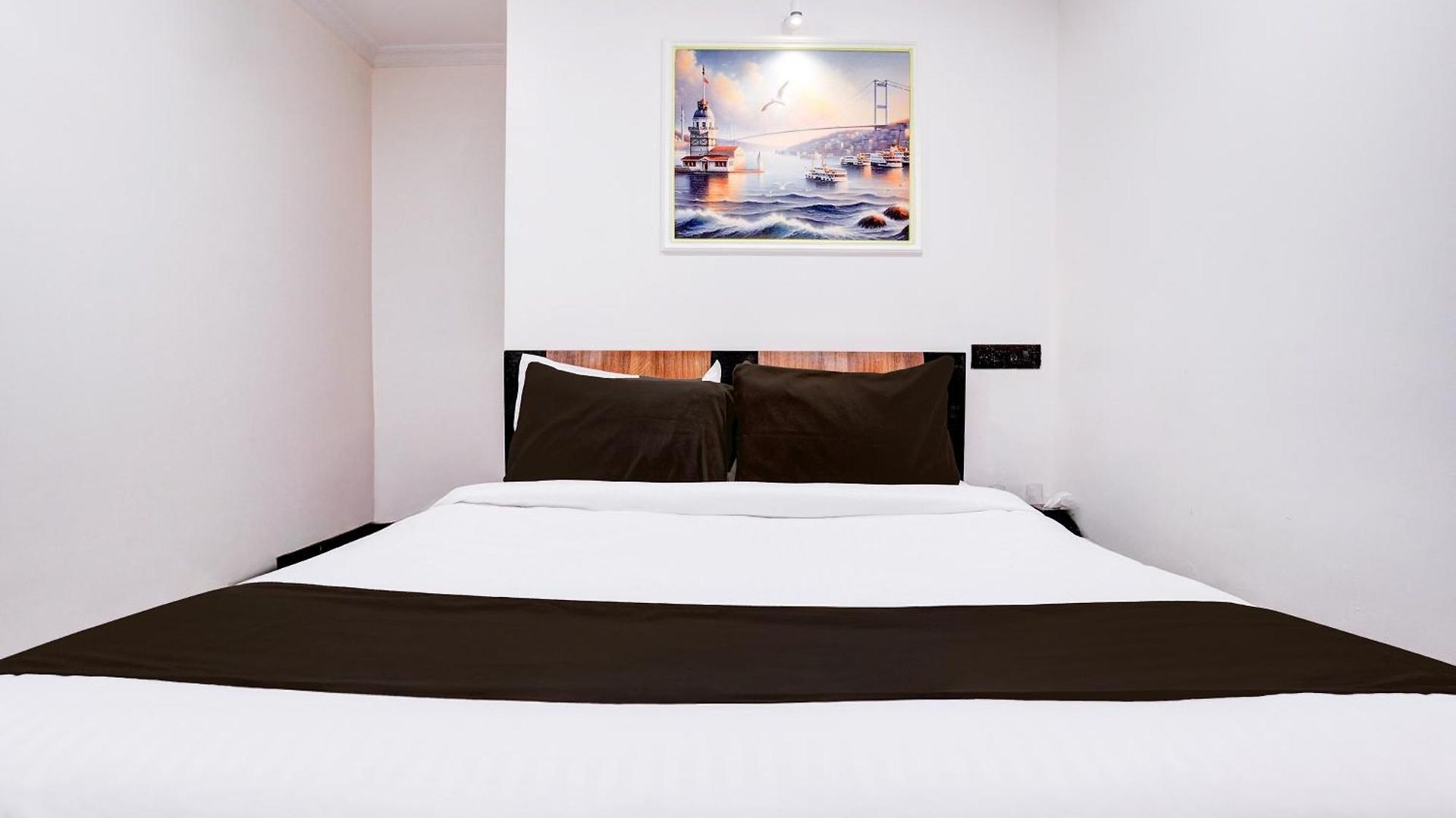 Hotel O Sunrise Executive