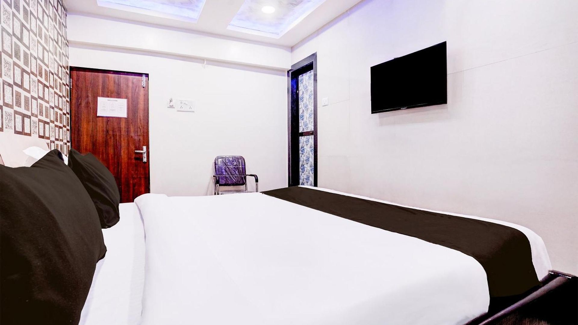 O Sunrise Executive Hotel 2*