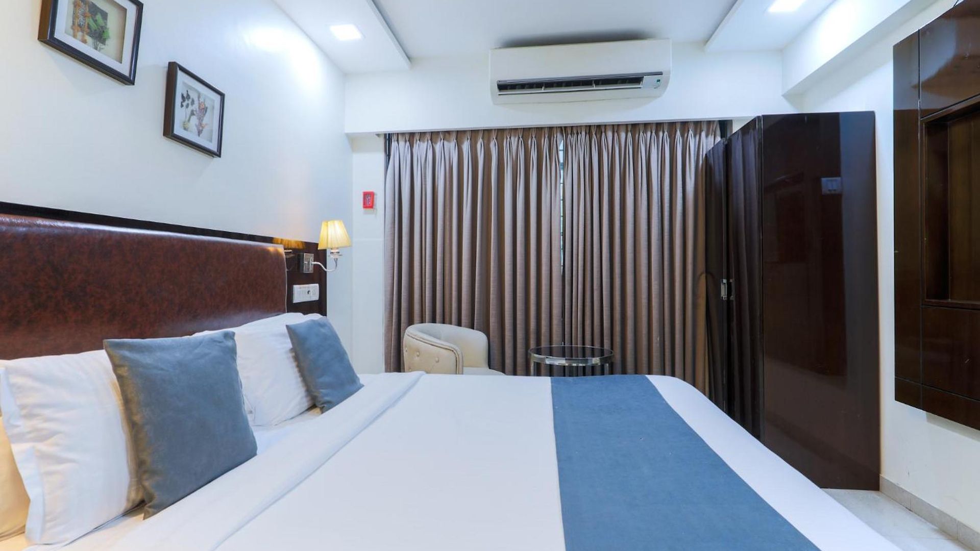 Laaiba Residency 3*