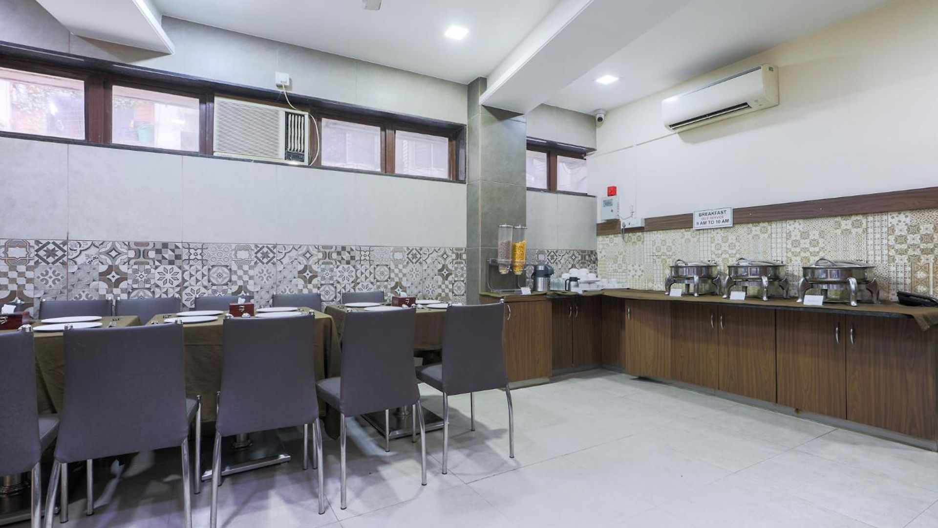 Laaiba Residency Hotel 3*