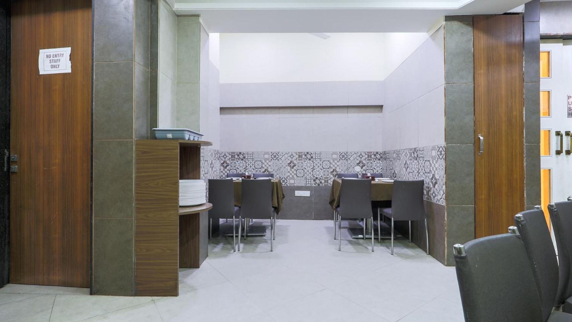 Laaiba Residency 3*