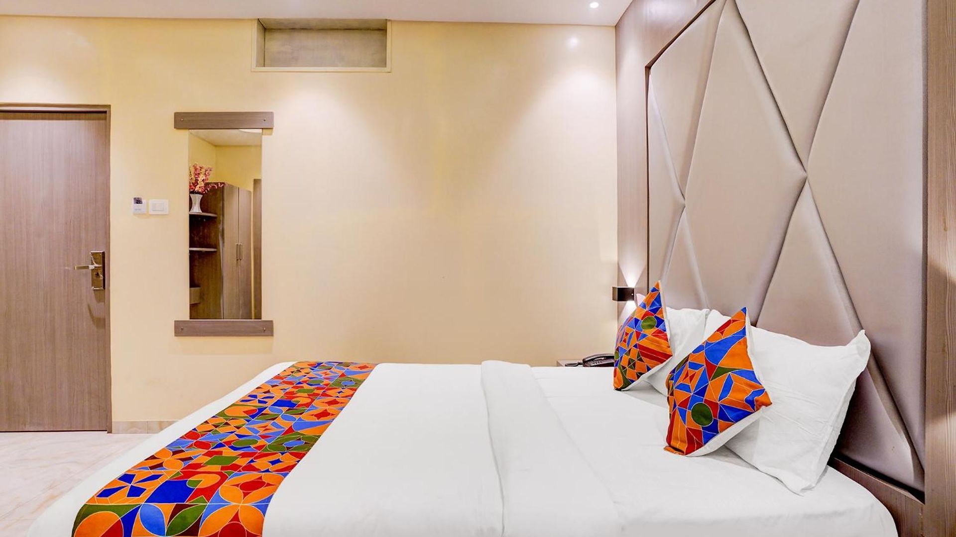 Fabhotel Abrol Hotel