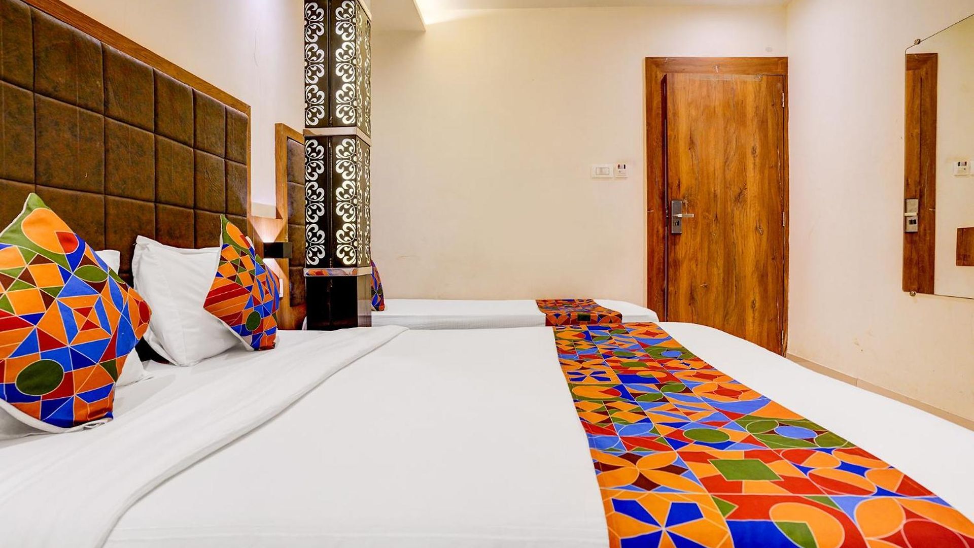 Fabhotel Abrol Hotel