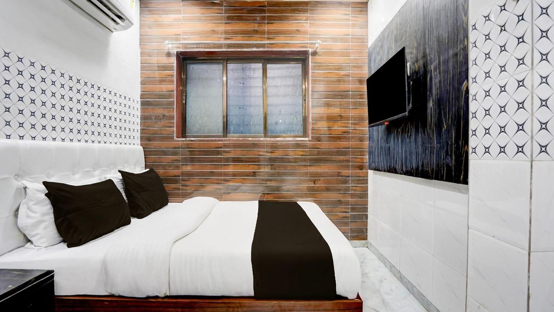 Hotel O By Oyo Grand Residency 3*