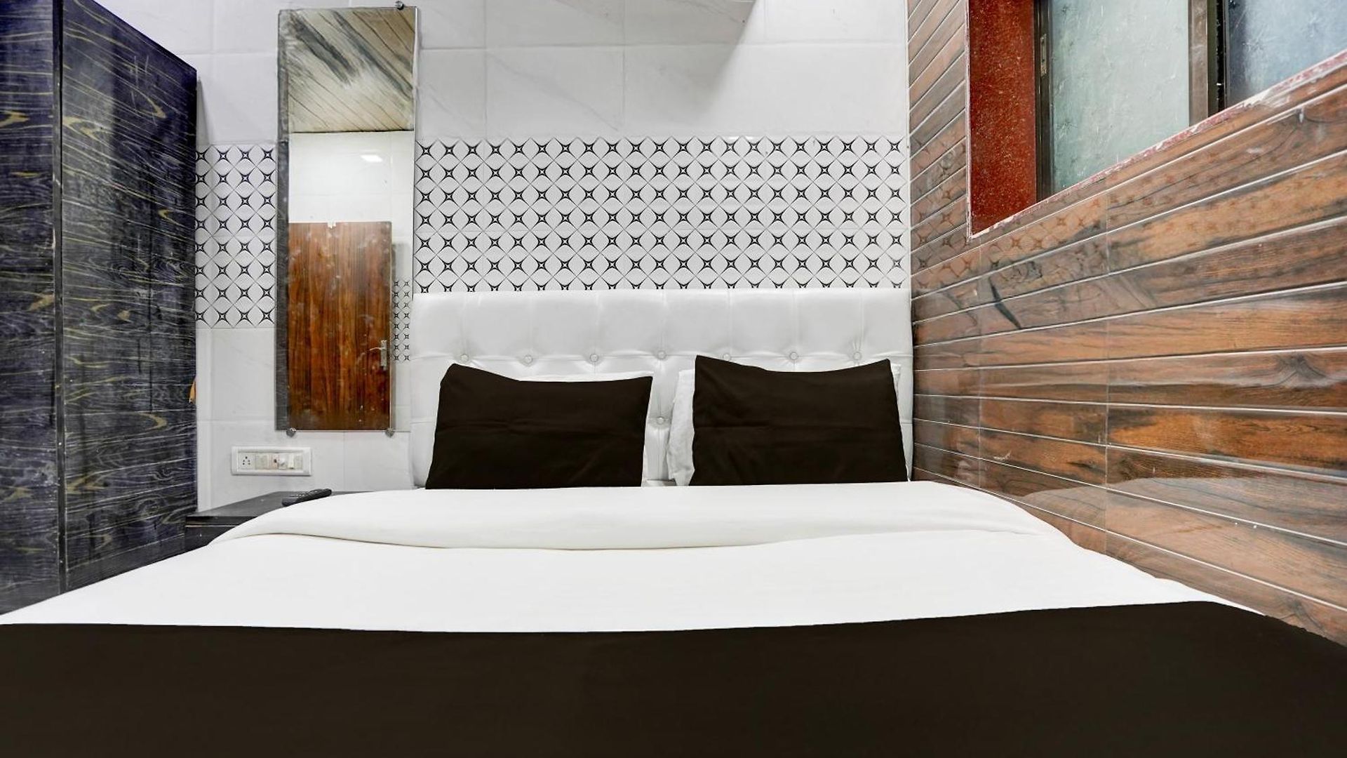 O By Oyo Grand Residency Mumbai