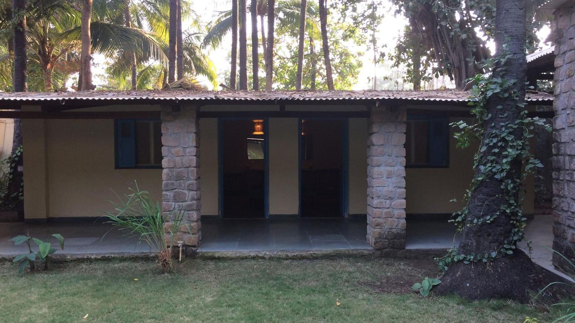 Manoribel 3* Mumbai