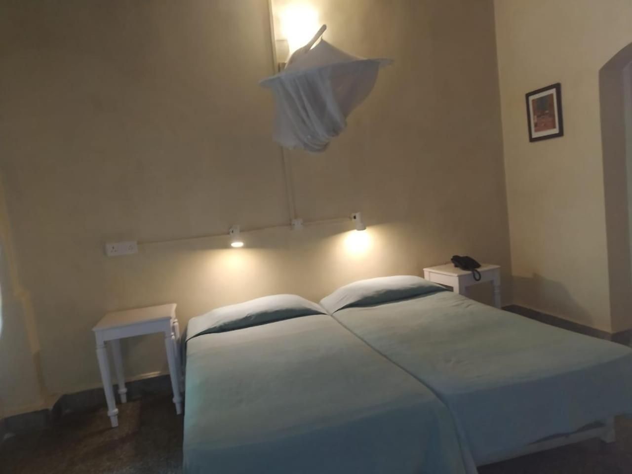 Manoribel Mumbai