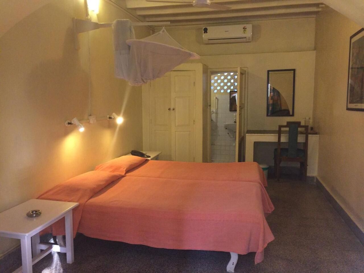 Manoribel Hotel 3*