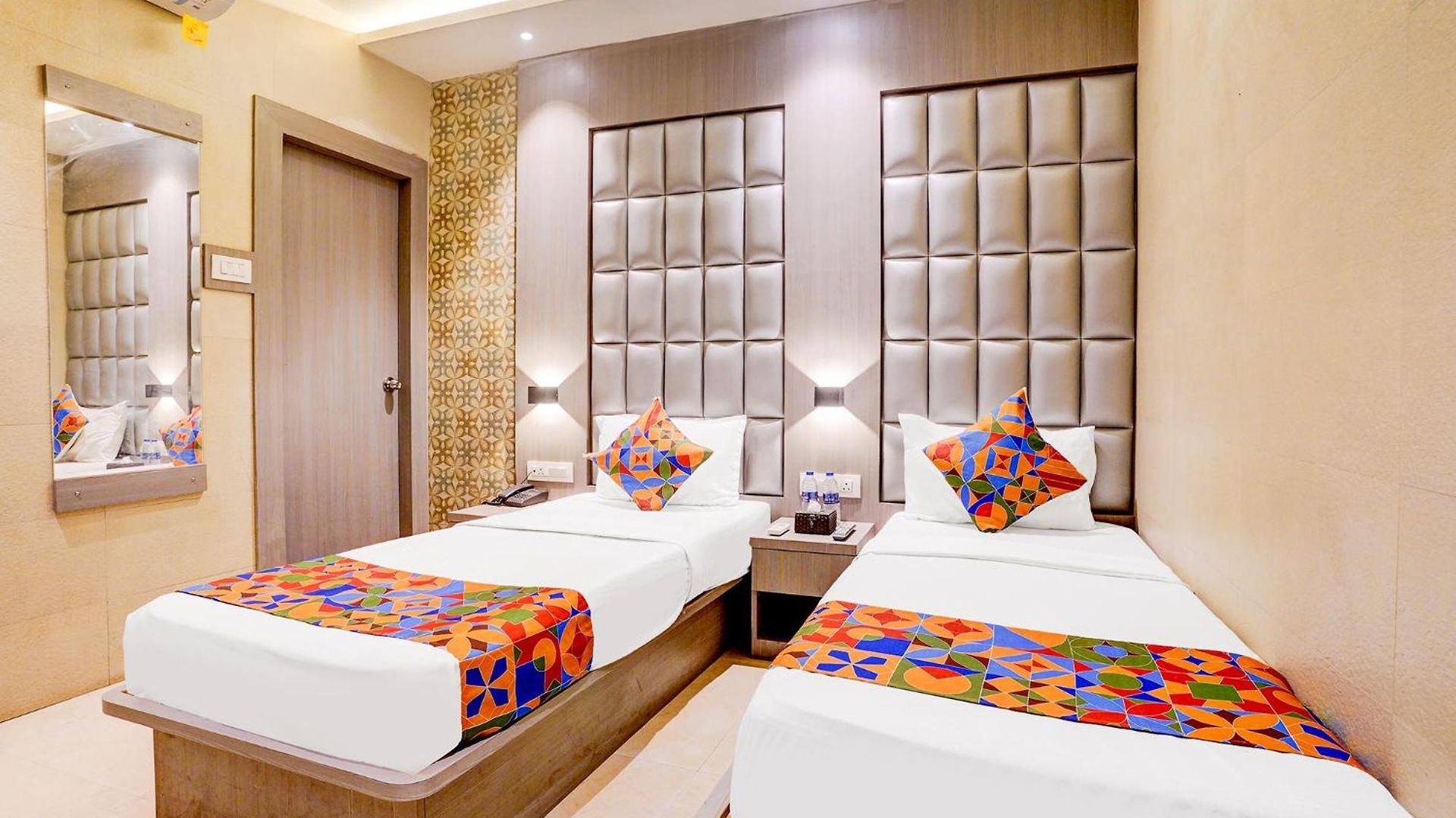 Fabhotel Abrol Hotel 3*
