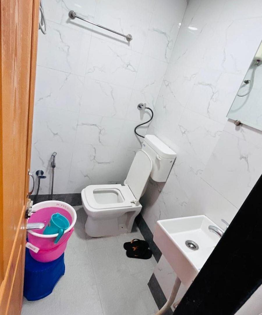 Benz 3* Mumbai